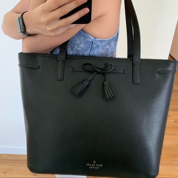 KATE SPADE BLACK LEATHER TOTE - Picture 2 of 6